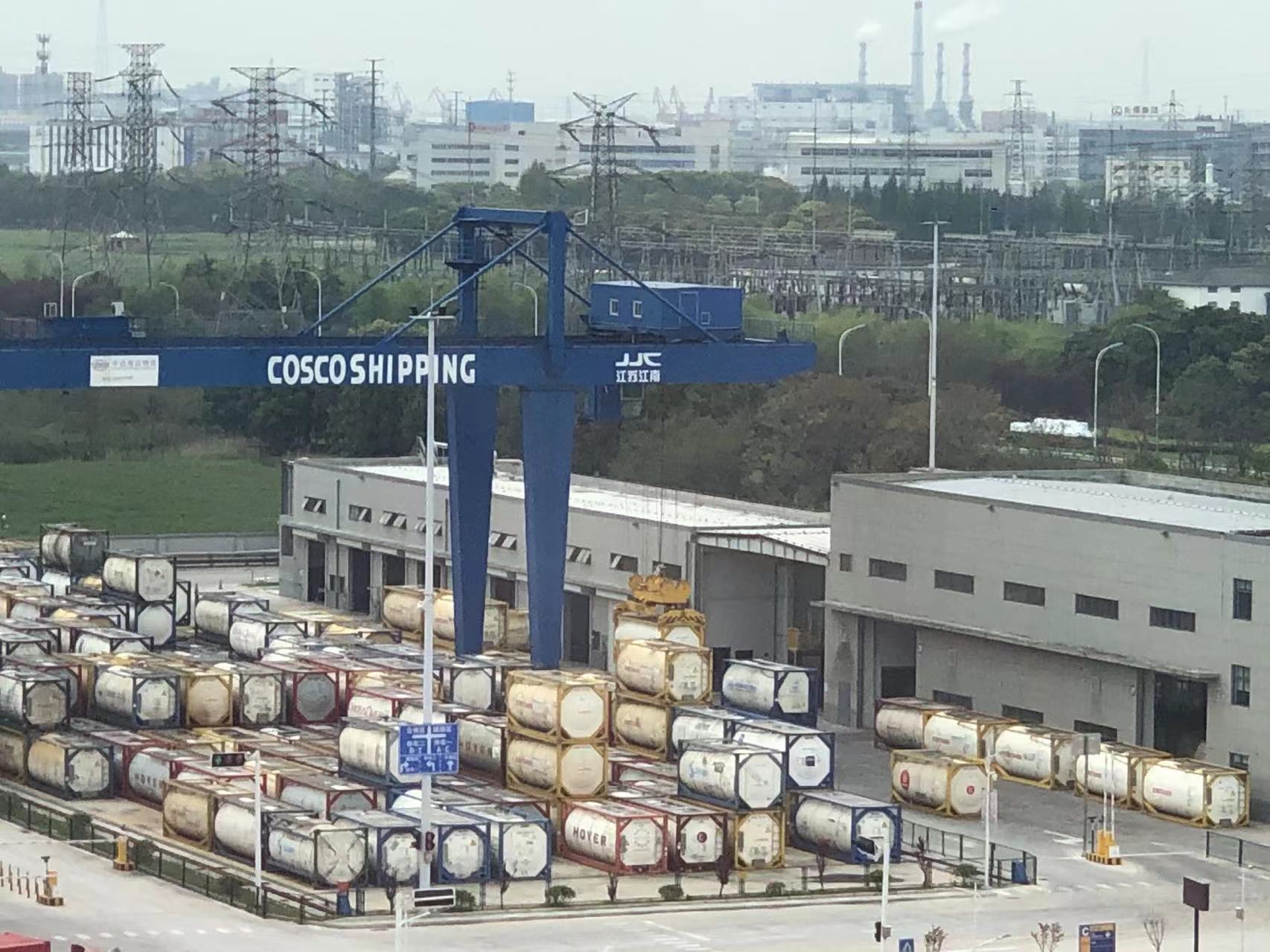 張家港某?；肺锪髦行腎SO罐清洗